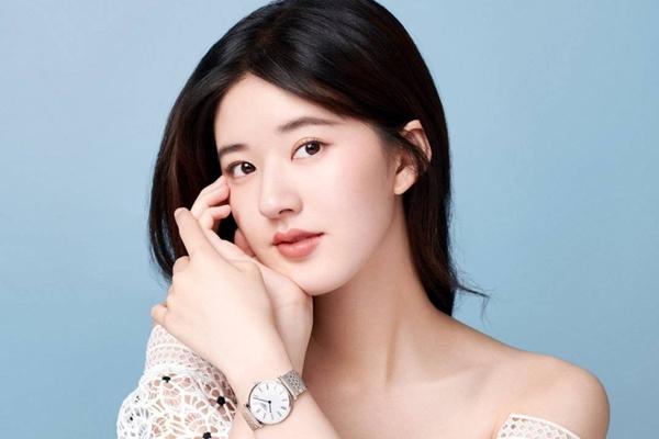 Tạo hình của Hứa Khải bị chê bắt chước phim Hàn, Vu Chính tuyên chiến với netizen-6