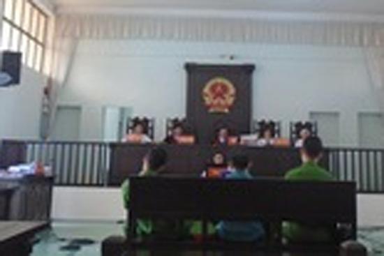 Con rể đổ thuốc độc xuống giếng sát hại gia đình vợ cũ