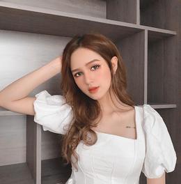 Vợ sắp cưới kém 13 tuổi của streamer Xemesis: Visual, body đỉnh