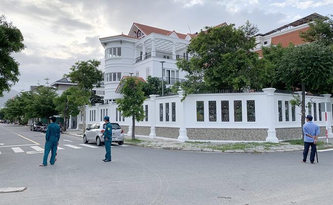 Nguyên Bí thư Thành ủy Nha Trang bị tấn công: Trích xuất camera hé lộ kẻ lạ mặt-1