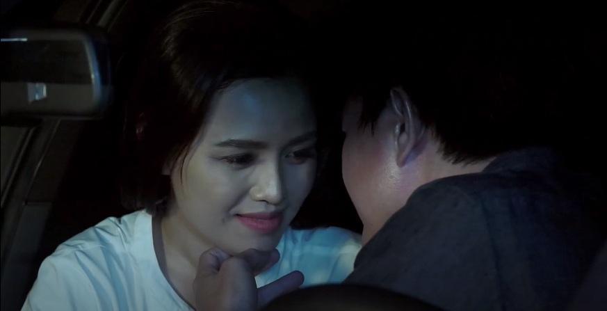 Phát hiện Cao Minh Đạt còn dây dưa với tình cũ, Dương Cẩm Lynh tức giận đến sảy thai-2