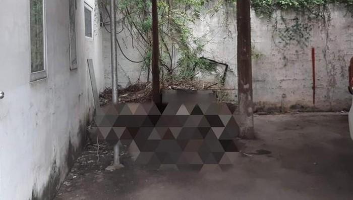 TP HCM: Người đàn ông tử vong bất thường với vết cắt sâu trên cổ-1