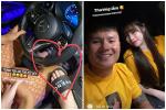 Mới tháng trước, Huỳnh Anh vẫn khoe dép tình yêu trên xe Mercedes của Quang Hải