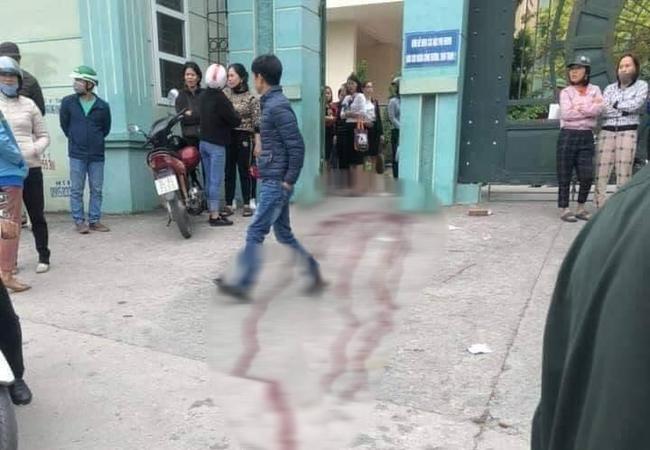 Chen nhau qua cổng trường, 2 phụ huynh ở Quảng Ninh cãi nhau, 1 người bị đâm trọng thương-2