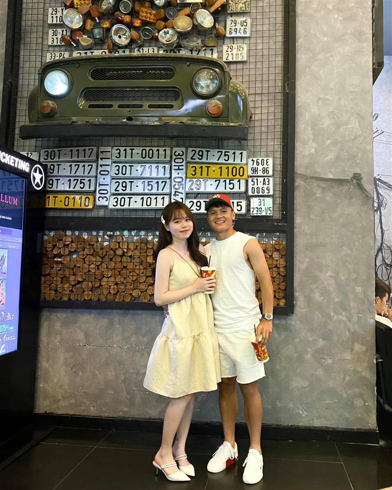 Ngồi im bạn gái Đặng Văn Lâm cũng bất ngờ bị lôi vào ồn ào Huỳnh Anh làm Tuesday-5