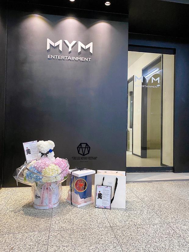 Lee Min Ho lọt thỏm giữa núi quà sinh nhật khủng tuổi 34-7