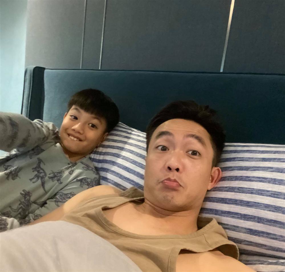 Đàm Thu Trang trả lời câu hỏi: Cường Đô La và Subeo ai đẹp trai hơn?-2