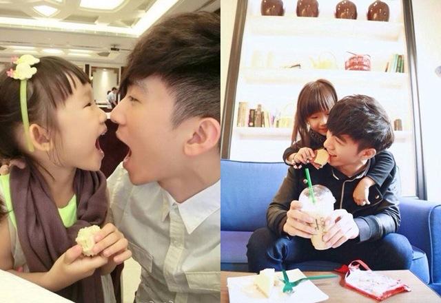 Anh trai soái ca từng gây sốt với hình ảnh chăm em gái kém 18 tuổi 6 năm trước giờ thế nào?-1