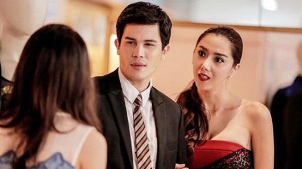 Đá người yêu để chạy theo kẻ thứ ba, chàng trai ăn quả đắng khi gặp lại tình cũ ở buổi họp lớp-1