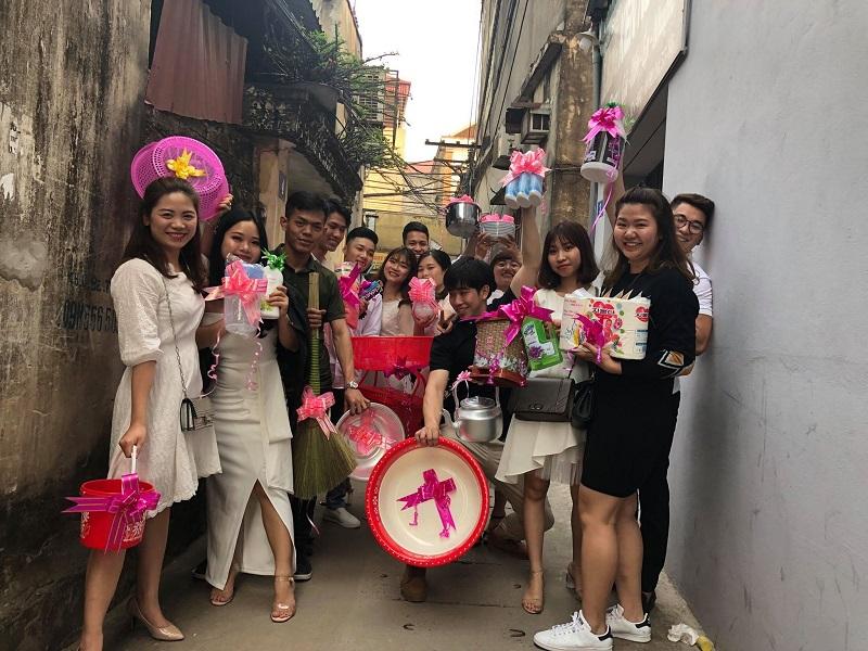 Ảnh cưới lầy lội bùn đất của hội bạn thân khiến studio cho thuê váy khóc tiếng mán-7