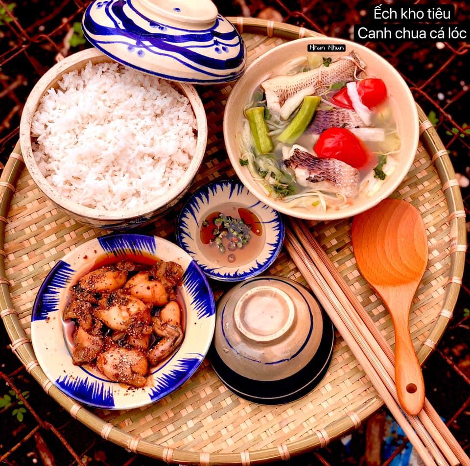 Bữa tối đơn giản với 2 món quen mà lạ, đổi vị cho ngày mát-1