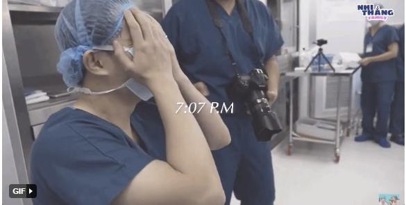 Đông Nhi khoe clip đi đẻ: Ông Cao Thắng bật khóc ký cam kết mổ bắt con-6