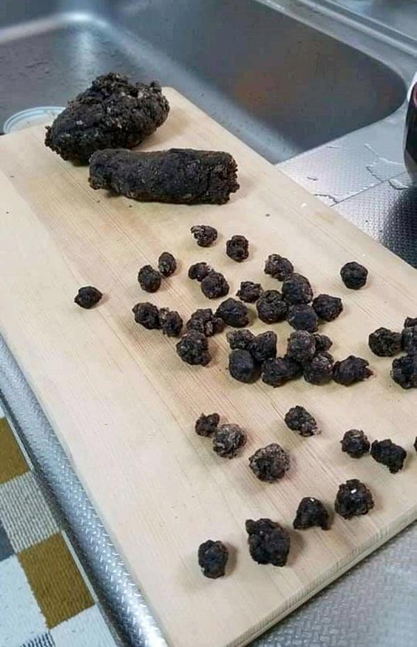 Pha nặn trân châu nấu trà sữa đi vào lòng người, vừa cứng queo, lại mang màu sắc hình thù nhạy cảm-1