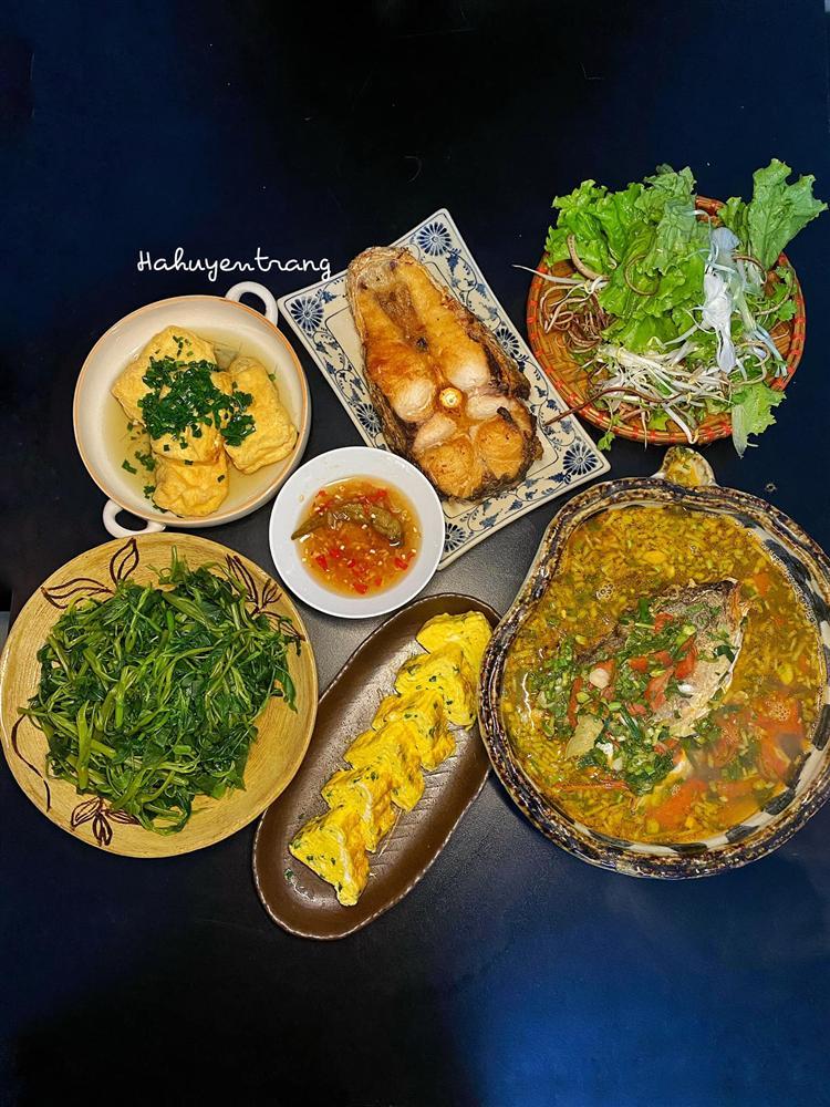 Mẹ 9X nấu món nào cũng có chất riêng cho con trai thưởng thức, liếc qua đã muốn ăn rồi-3