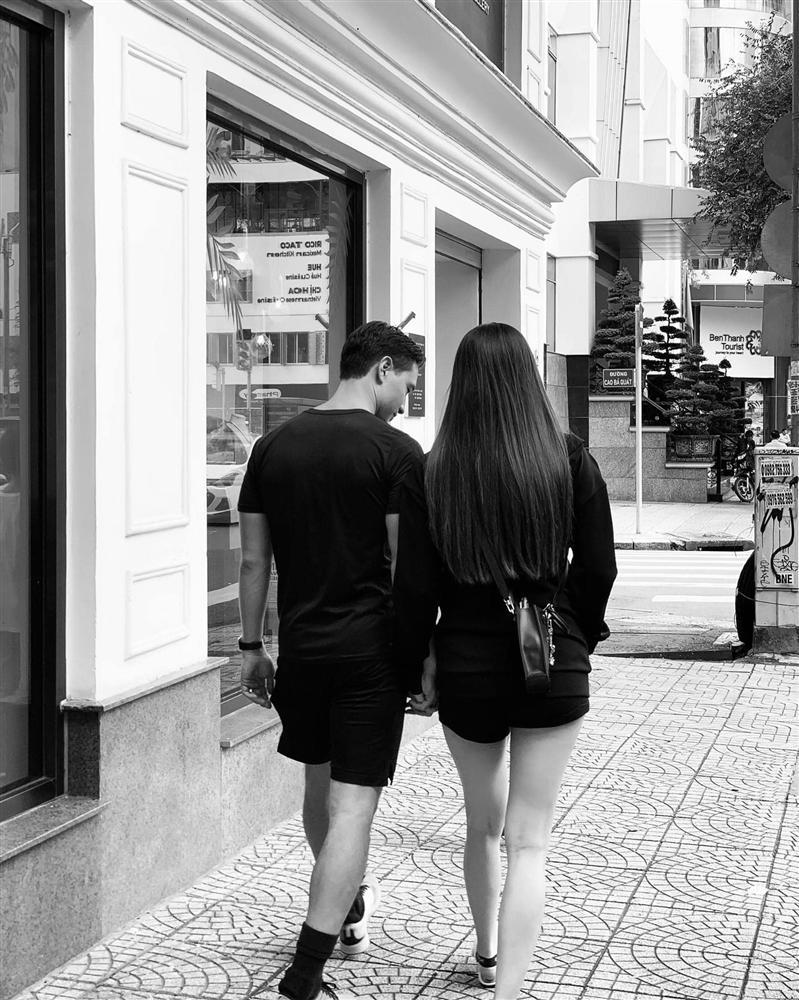 Kim Lý viết tâm thư gửi vợ Hồ Ngọc Hà và 2 con vừa chào đời-2