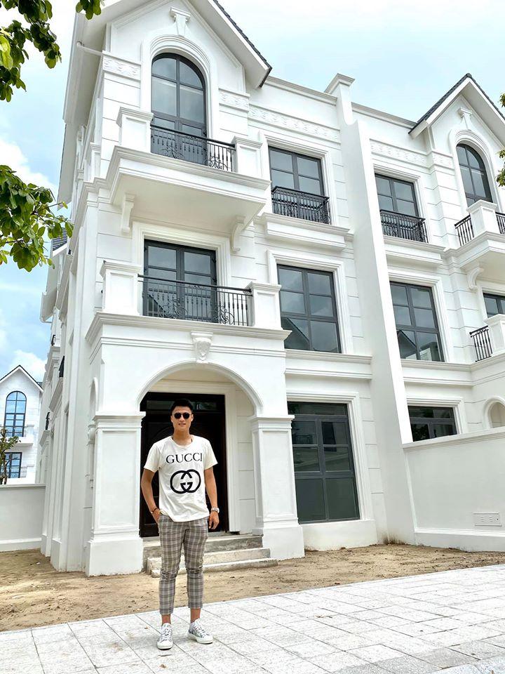 Kỳ Hân khoe bầu vượt mặt những ngày cuối, lo lúc sinh không thể bên chồng-3