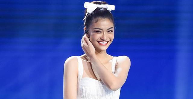 Á hậu đi thi Rap: Tập nào Lona cũng khiến khán giả trầm trồ vì trang phục quá nổi bật-14