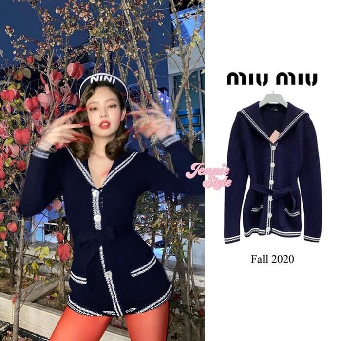 Selena Gomez mặc đầm xuyên thấu vòng 1, đụng độ Bella Hadid lẫn Jennie Black Pink-9