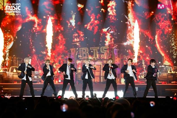 Nữ hoàng BoA trở lại, BTS xác nhận trình diễn album mới tại MAMA 2020-3