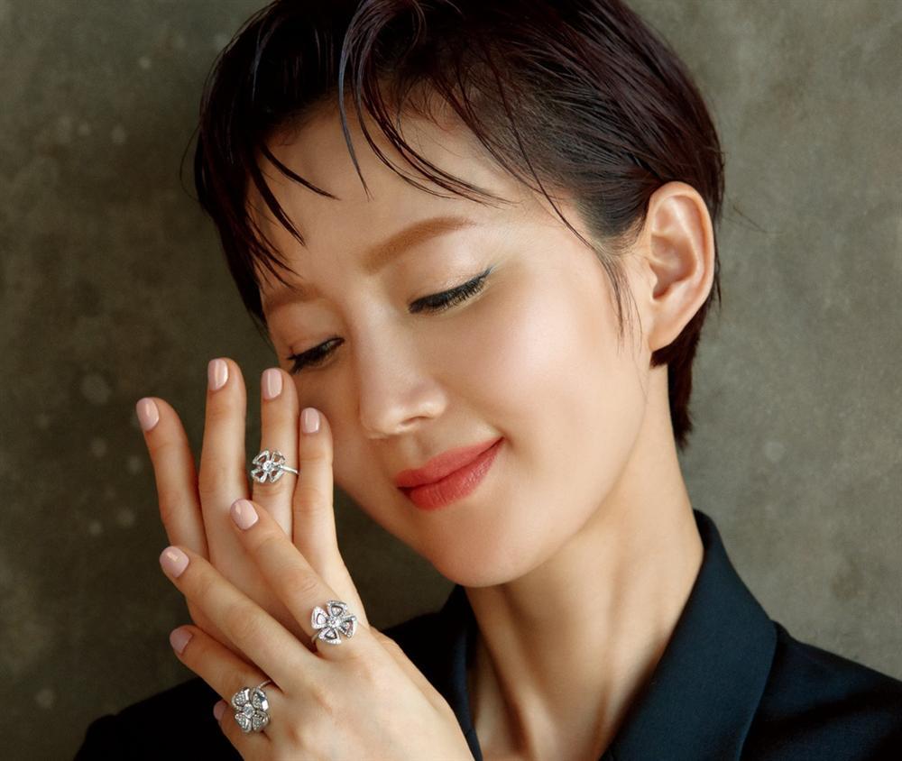 Sự nghiệp thăng hoa của á hậu từng bị Jang Dong Gun phản bội-2