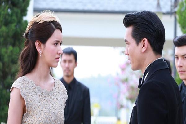 Hết hồn cô gái lươn lẹo đến khó chịu chỉ để hợp pháp hóa việc cắm sừng người yêu-4