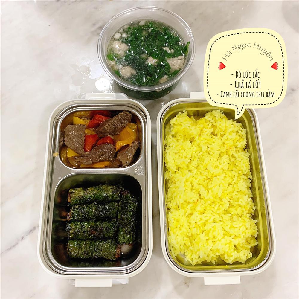 Vợ đảm 9x làm cơm hộp cho chồng mang đi làm khiến hội chị em ghen tị-3