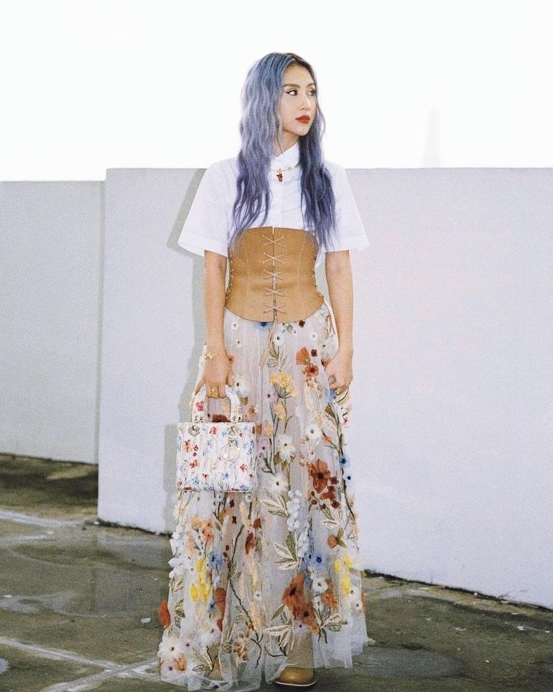 Cùng diện đầm Dior, Chi Pu - Quỳnh Anh Shyn mang hai style đối lập-8