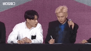 Những lần hiếm hoi BTS không kìm nổi cơn sôi máu bất chấp camera đang zoom-7