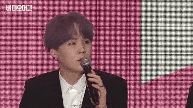 Những lần hiếm hoi BTS không kìm nổi cơn sôi máu bất chấp camera đang zoom-8