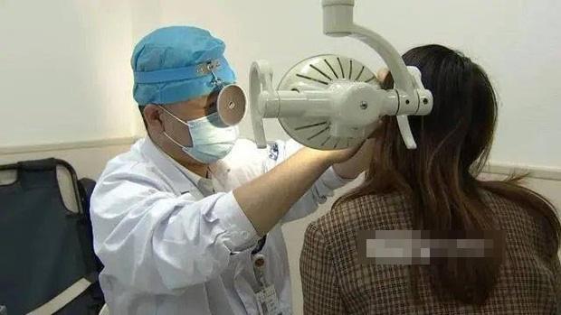 Tham quá hóa thâm: Cô gái bị điếc sau 3 ngày thức trắng đêm săn sale-1