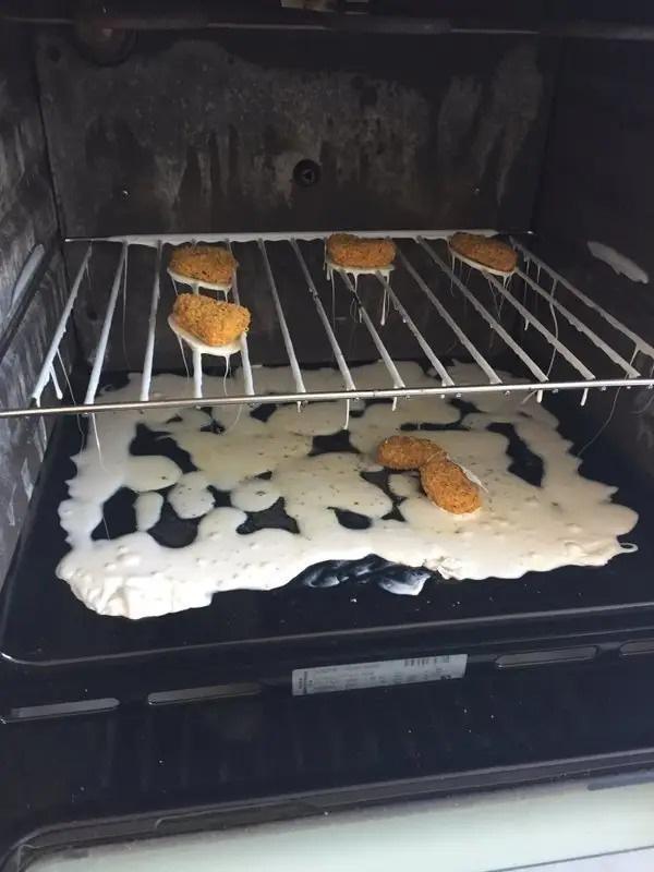 Bạn sẽ thấy mình nấu ăn còn ngon hơn đầy người sau khi xem những thảm họa này-9