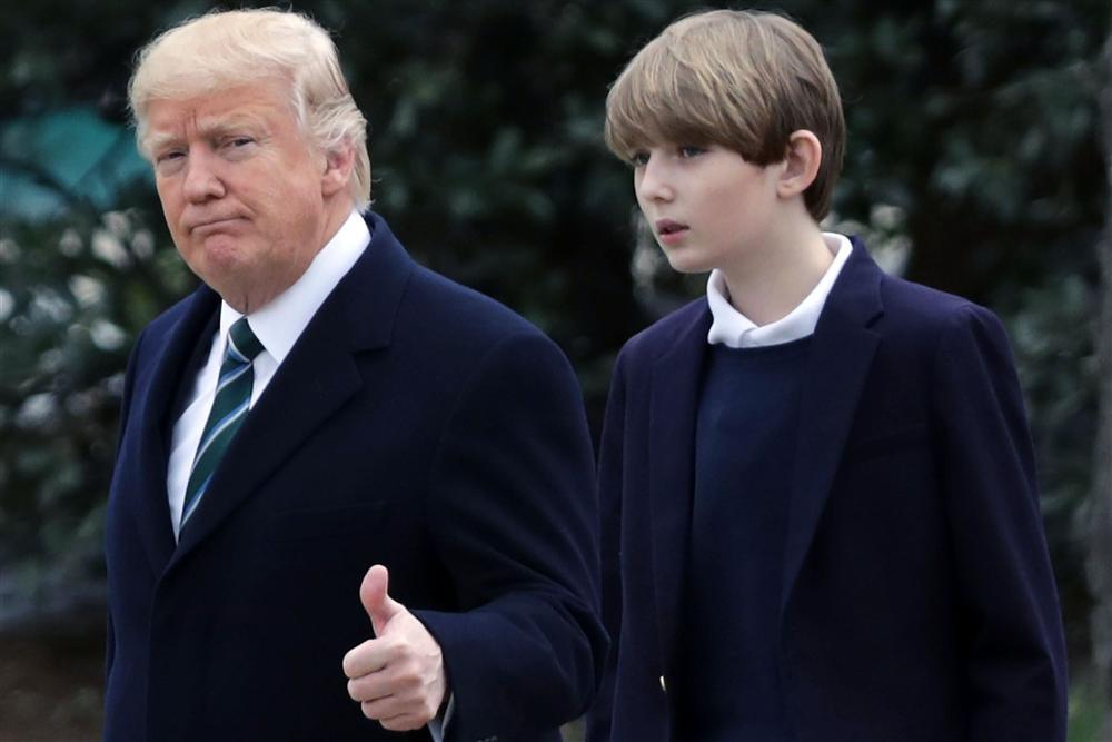 Con trai út ông Trump ở tuổi 14: Cao 2m, ngoại hình điển trai như hoàng tử truyện cổ tích-4