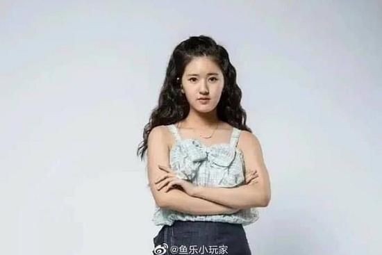 'Bản sao Triệu Lệ Dĩnh' Triệu Lộ Tư bị khui ảnh trước khi nổi tiếng, liệu có khác xa hiện tại?