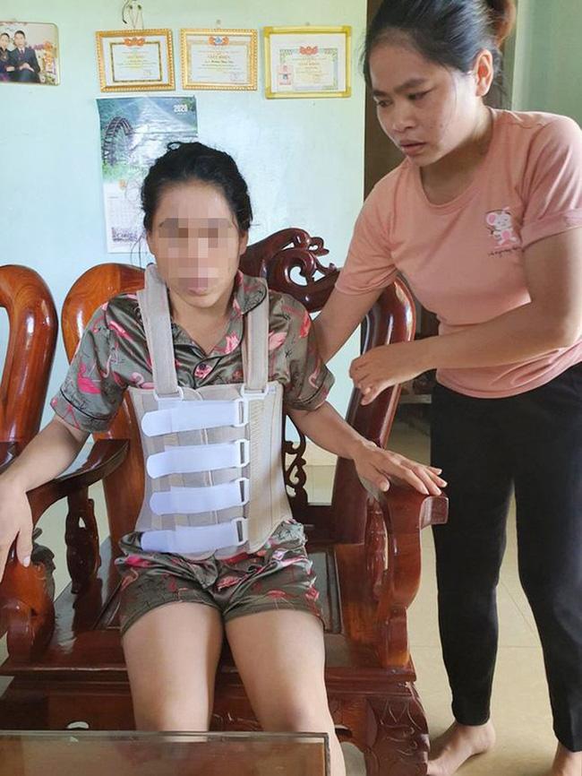 Chồng bạo hành vợ 11 năm gãy xương, thủng màng nhĩ chỉ vì... không biết đẻ-1