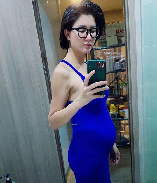 Trang Trần: Bụng hơn chửa hơn 6 tháng, phải cắt 8kg mỡ mới hết-1