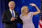 Tình yêu 43 năm của ông Joe Biden và vợ