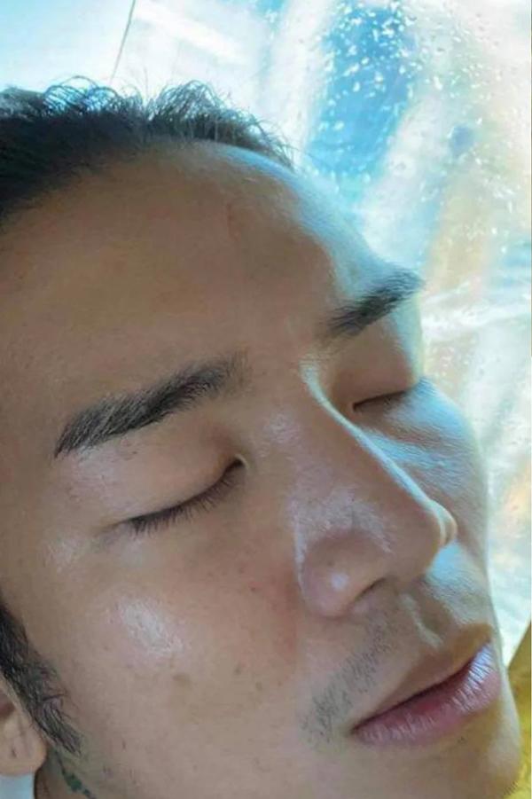 Lê Dương Bảo Lâm tạo nghiệp, tung ảnh dìm hàng đồng nghiệp cứu trợ miền Trung-6