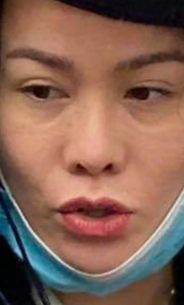 Lê Dương Bảo Lâm tạo nghiệp, tung ảnh dìm hàng đồng nghiệp cứu trợ miền Trung-8