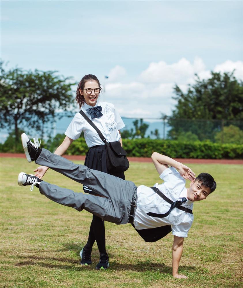 Cao thủ võ thuật là sư phụ Châu Nhuận Phát, đánh gãy mũi Chân Tử Đan, từ kẻ vô danh thành lập môn phái riêng-5