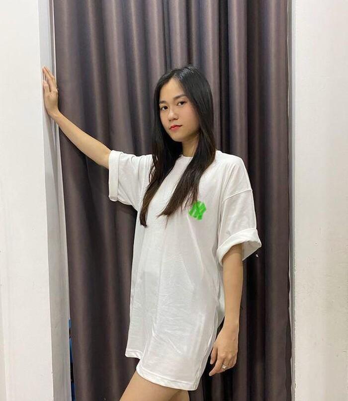 Giữa lùm xùm với anti-fan, Lâm Vỹ Dạ gây chú ý khi bình thản khoe giọng hát-1