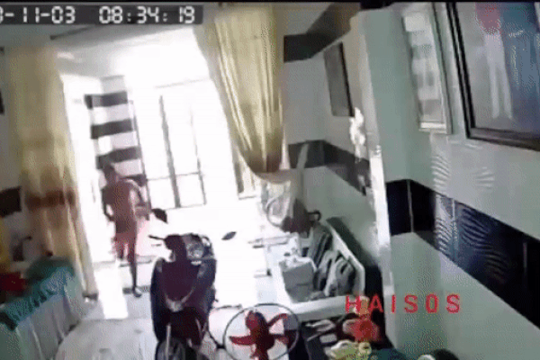 Hà Giang: Ô tô con bất ngờ lao xuống vực sâu khiến 7 người thương vong-2