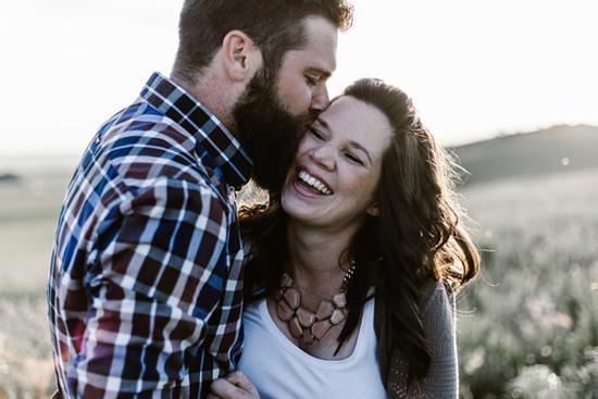 Nếu yêu những người cùng chòm sao với mình, thì đây sẽ là các cặp đôi hạnh phúc nhất