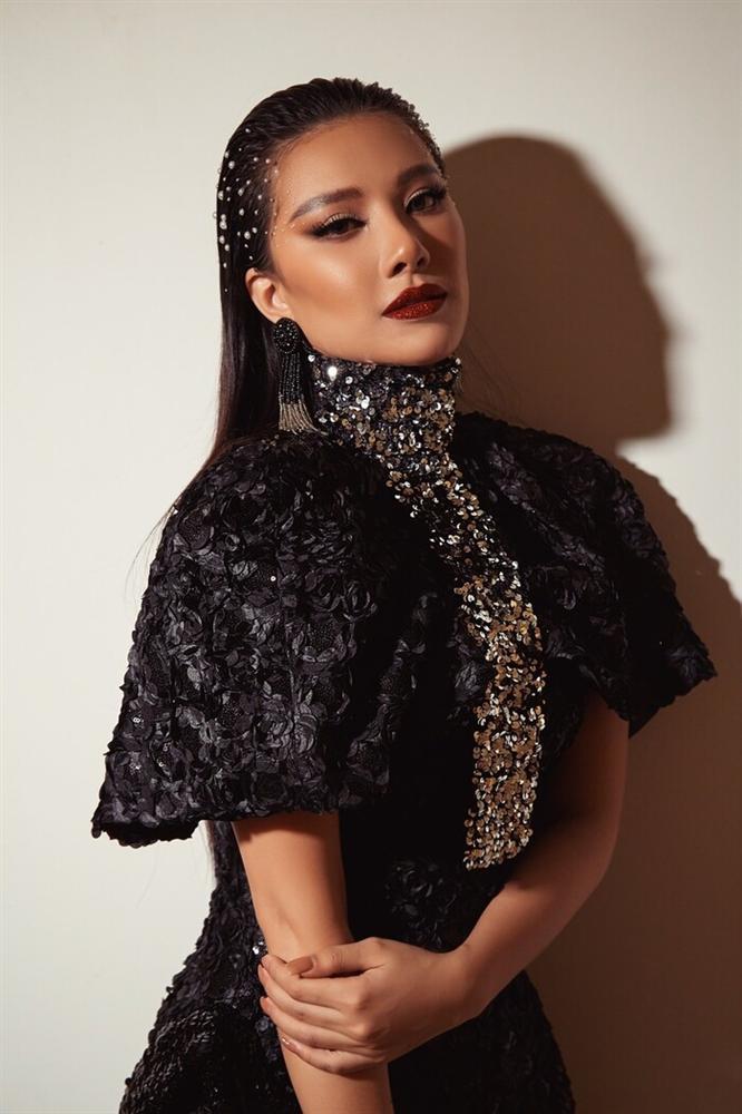 Á hậu Kim Duyên lộ thân hình phát tướng chóng mặt-1