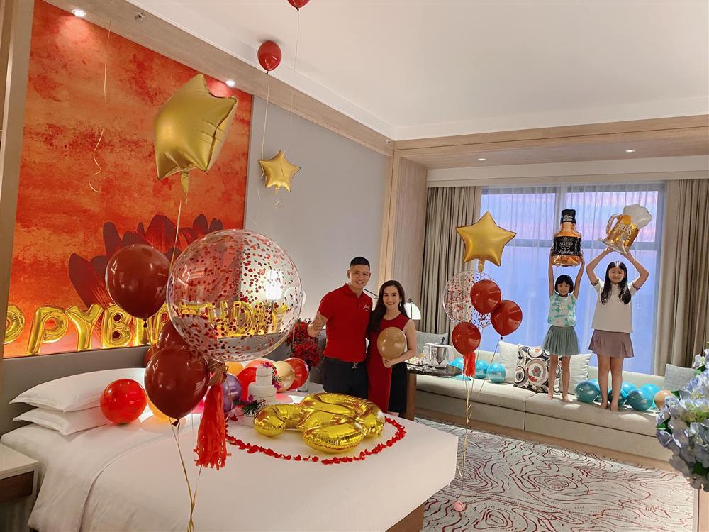 Vợ đại gia chơi lớn mừng sinh nhật Bình Minh-3