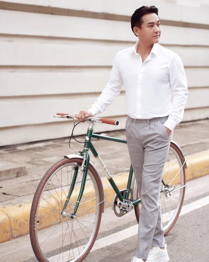 Đỗ Mỹ Linh, Tiểu Vy diện bikini khoe trọn đường cong bốc lửa và vòng 3 siêu phẩm-13