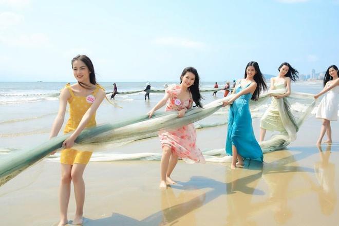 Bộ ảnh thí sinh Hoa hậu Việt Nam kéo lưới bị phản ứng-1