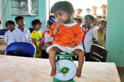 Cộng đồng mạng xót xa cậu bé tí hon Krể qua đời ở tuổi 12-1