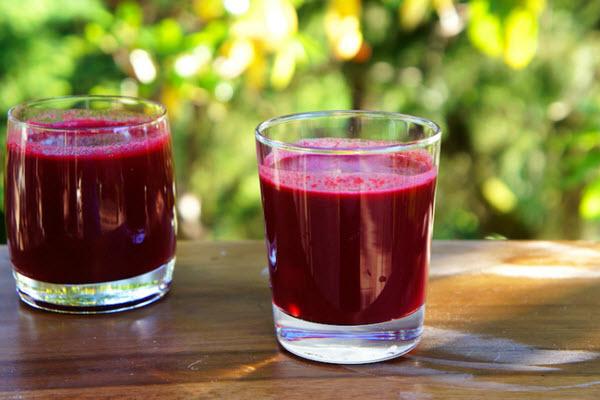 3 loại nước ép giúp phái đẹp dễ dàng vượt qua ngày đèn đỏ: Đá bay các triệu chứng đau - chướng bụng-4