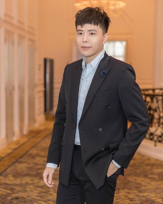 Erik và nhiều sao nam bị chê mặc đồ nữ tính-6