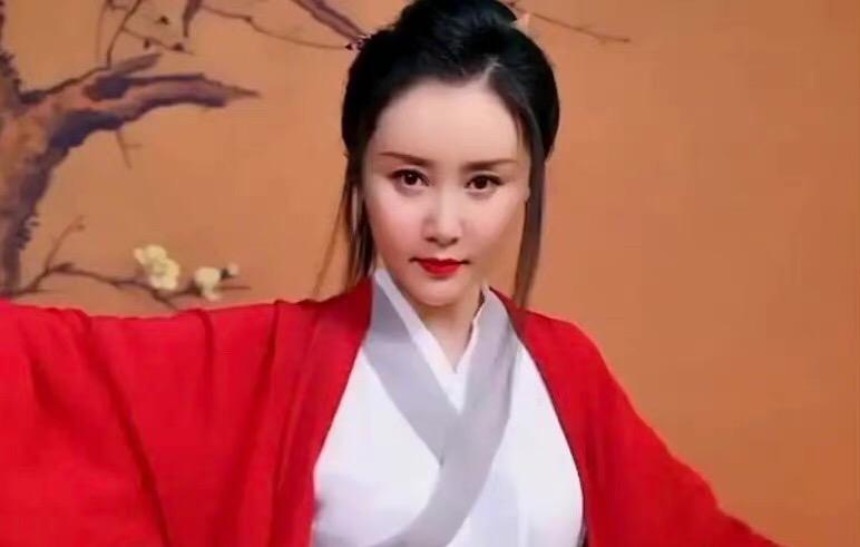 Không thể nhận ra Mỹ nhân cổ trang Thư Sướng với nhan sắc biến dạng-2